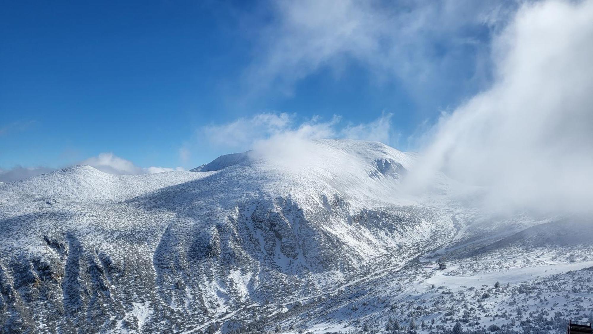 Pinewood Ang Apartment, Semiramida Borovets Hills Exteriör bild