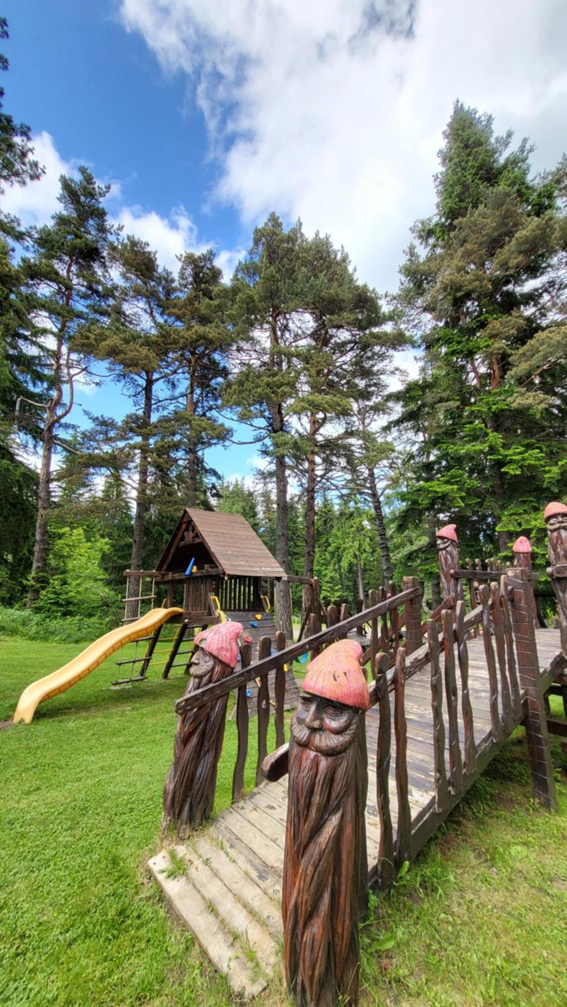 Pinewood Ang Apartment, Semiramida Borovets Hills Exteriör bild
